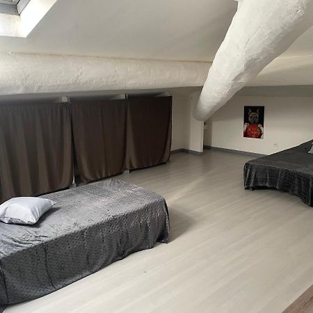 Appartement Des Penitents Сент-Мари-де-ла-Мер Экстерьер фото