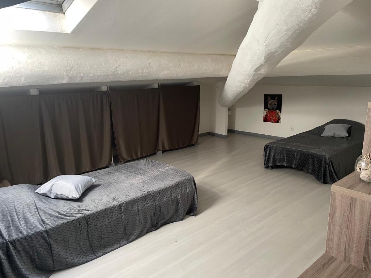 Appartement Des Penitents Сент-Мари-де-ла-Мер Экстерьер фото